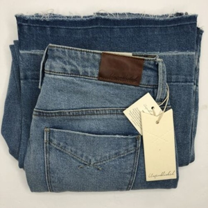 Unpublished Women's 27 Greta Crop Wide Leg Raw Hem Light Wash Denim Jeans NWT‎